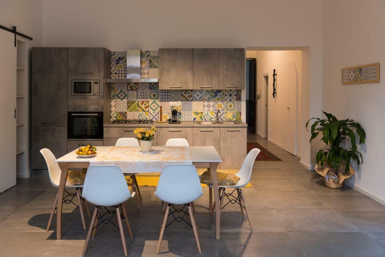Nonna Vittoria Apartment Salerno Exteriör bild